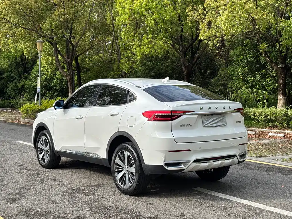 Haval F7 x 1.5 T 2 WD Ultimate Smart Tech