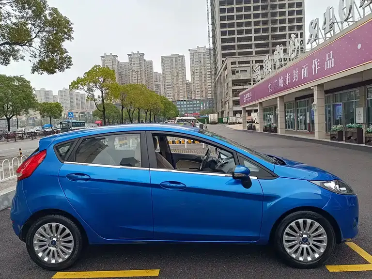 Ford Fiesta Hatchback 1.5 L Auto Dynamic Limited