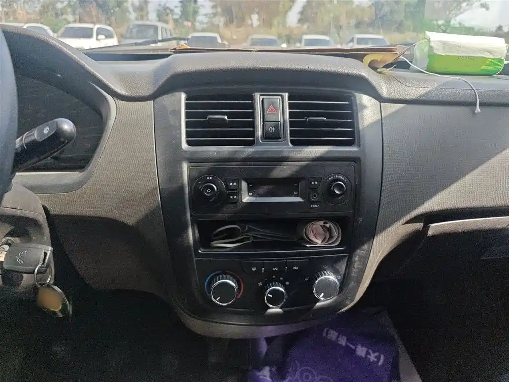 Wuling Rongguang 1.2 L S Basic