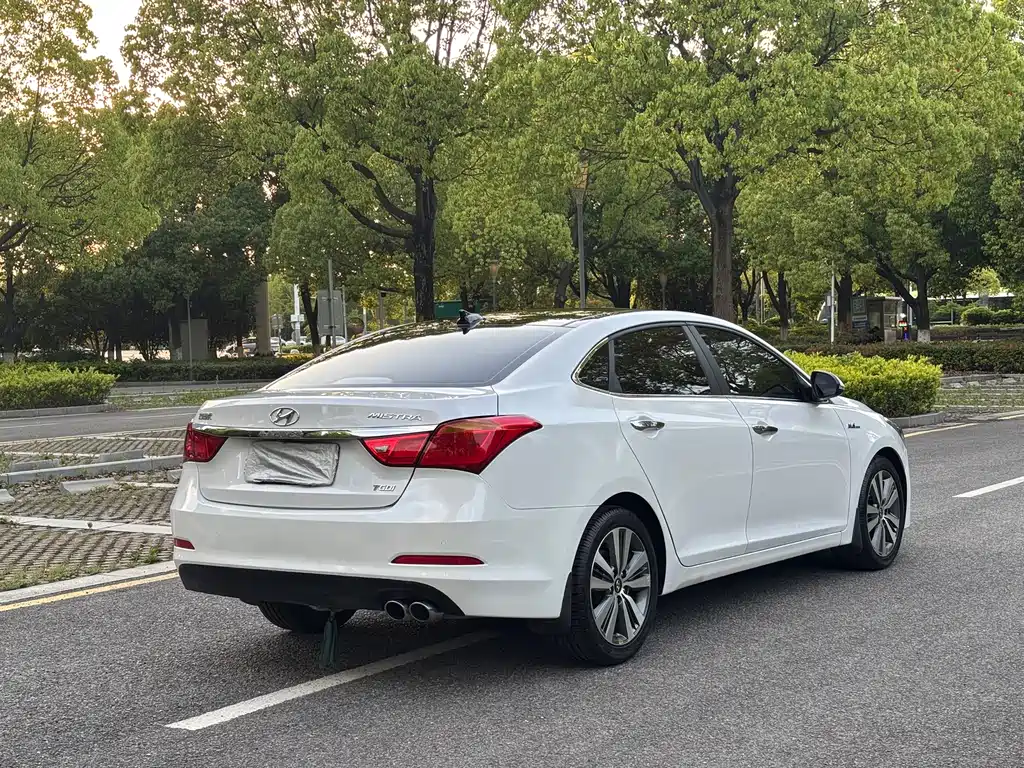 Mistra 1.6 T Auto Intelligent GLS