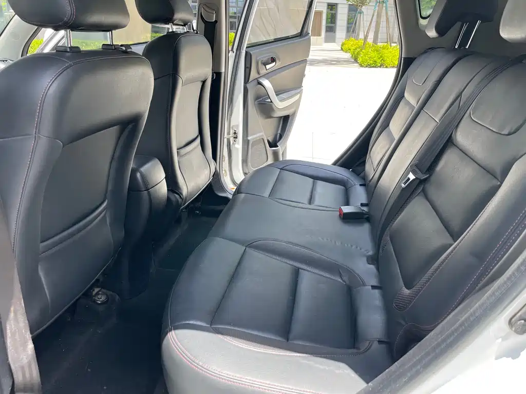 Changan CS35 1.6 L Auto Luxury CN-V