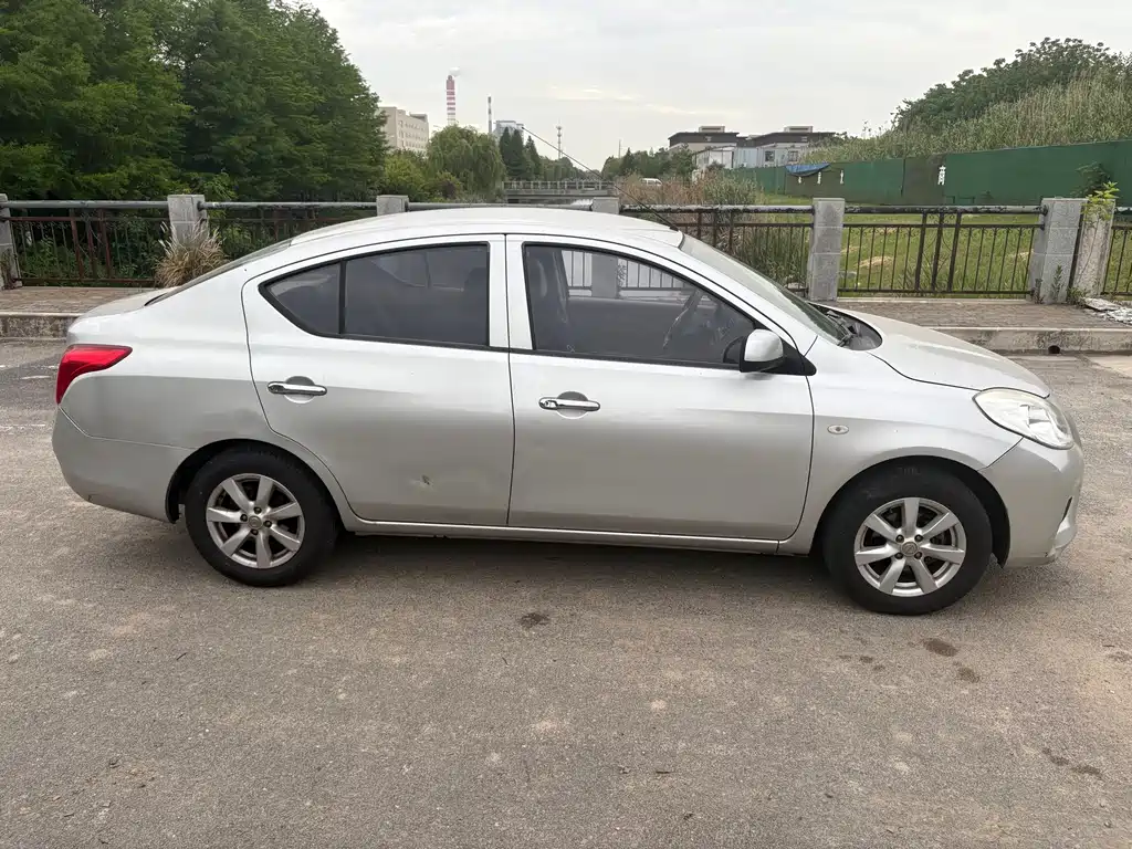 Sunny 1.5 XE CVT Comfort