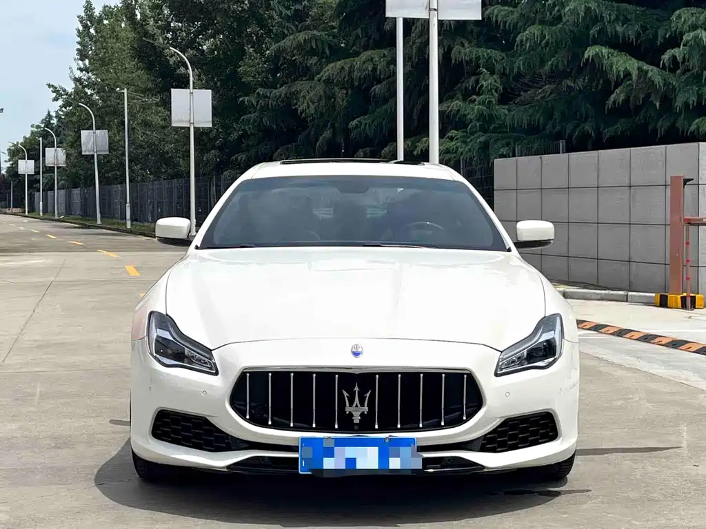 Quattroporte 3.0 T Standard