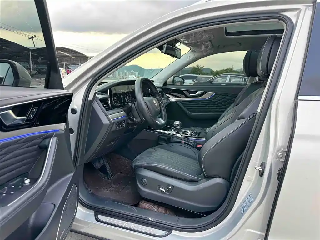 Hongqi HS5 Facelift 2.0 T Connected Flagship Enjoyment