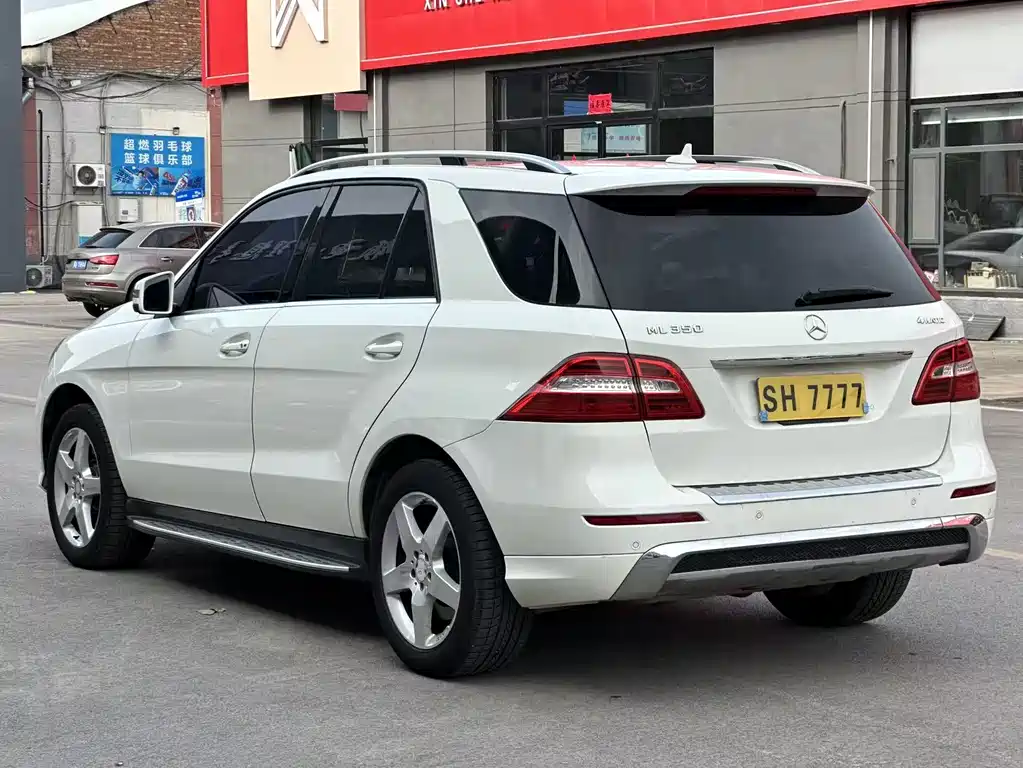 Mercedes-Benz M-Class ML 350 Luxury