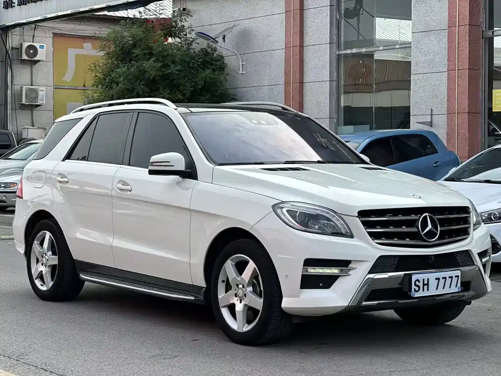 Mercedes-Benz M-Class ML 350 Luxury