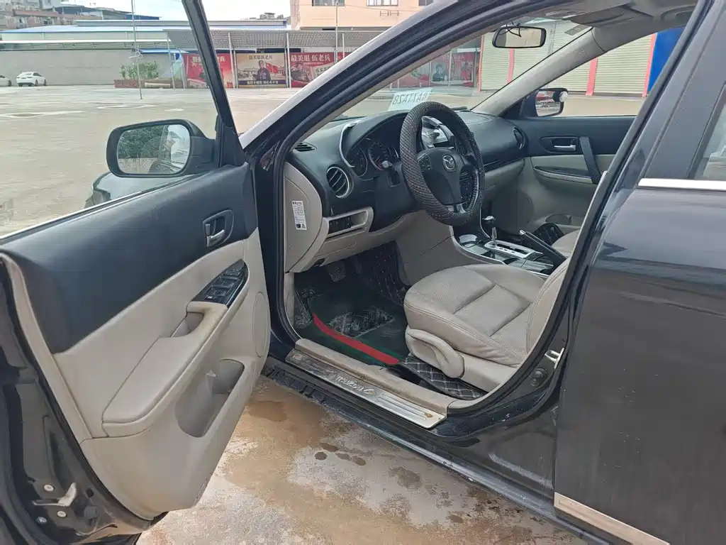 Mazda 6 2.0 L Auto Super Luxury