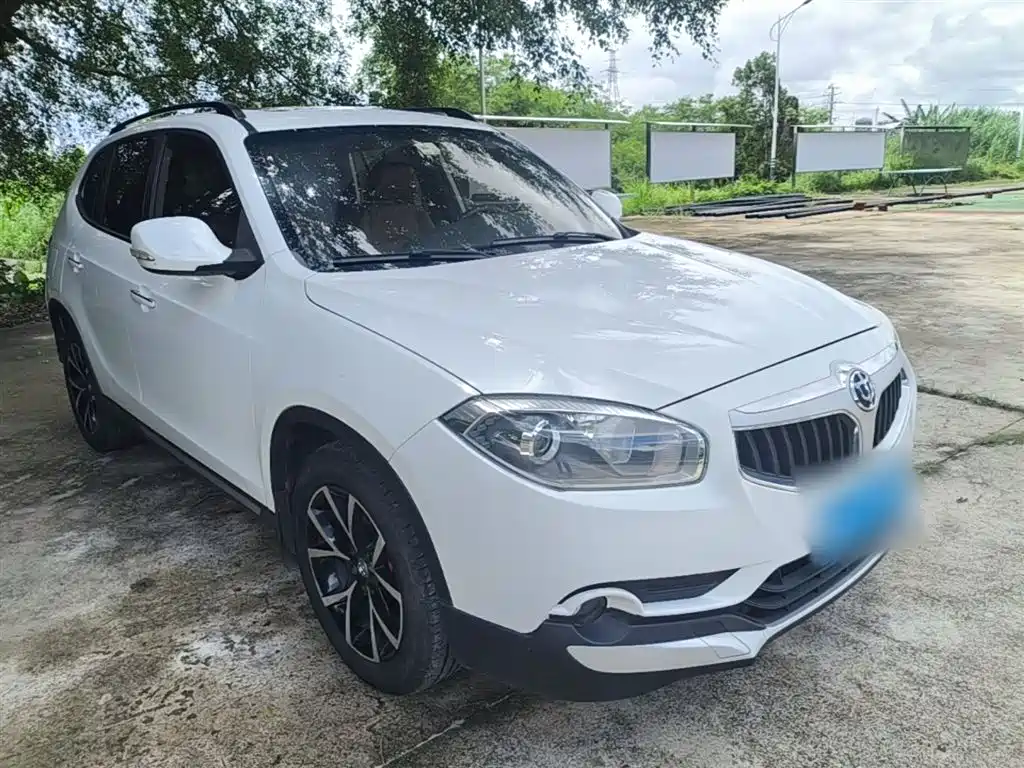 Brilliance V5 1.5 T Auto 2 WD Intelligent