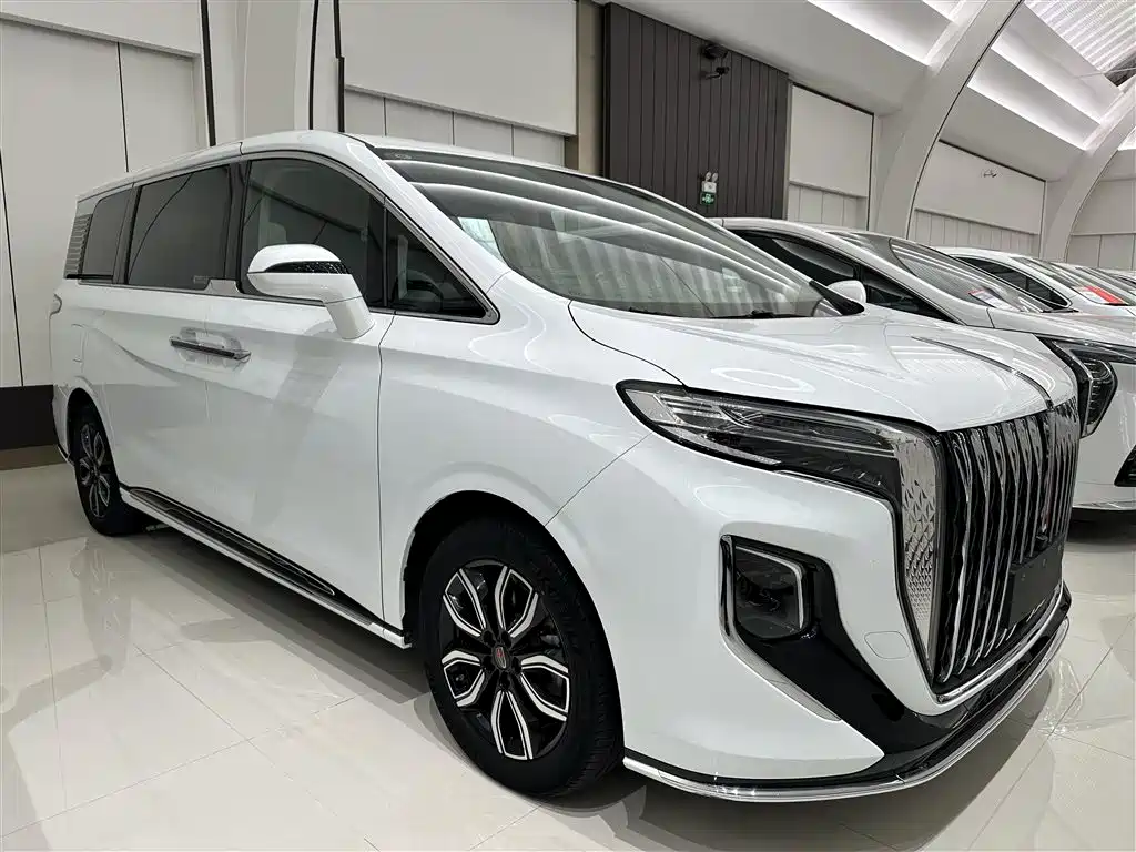 Hongqi HQ9 2.0 T Connected Flagship Charm