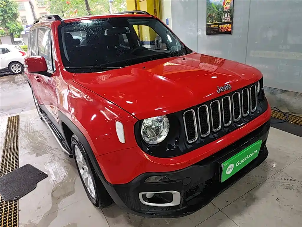 Renegade Connected Large Screen 180 T Auto High Energy