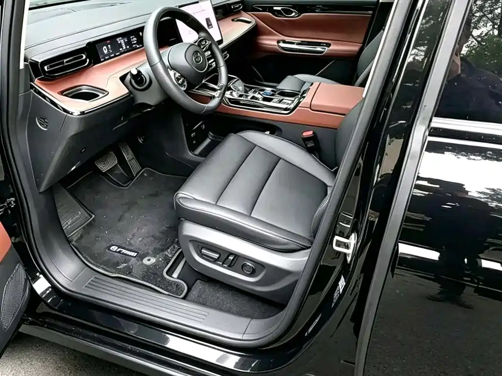 Trumpchi E8 NEV 传祺E8 PHEV 2024款 150 km MAX+