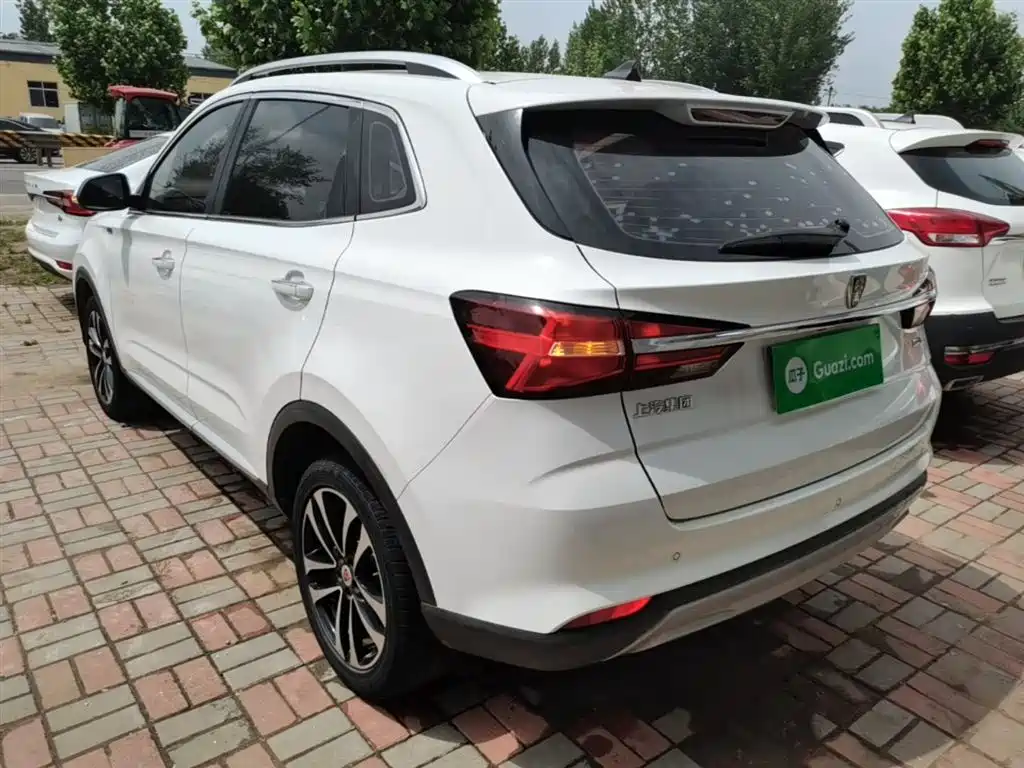 Roewe RX3 荣威RX3 2018款 1.6 L 手动旗舰版