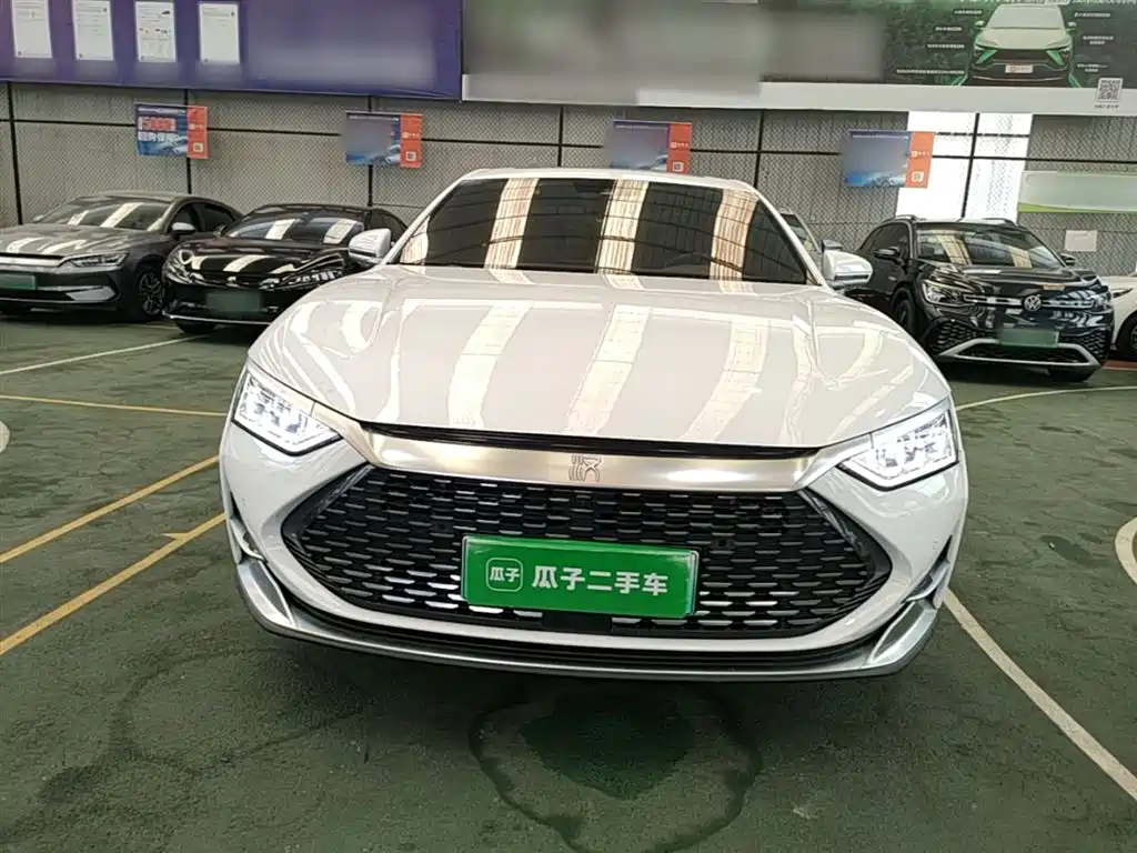 Han DM 4 WD Performance Distinguished