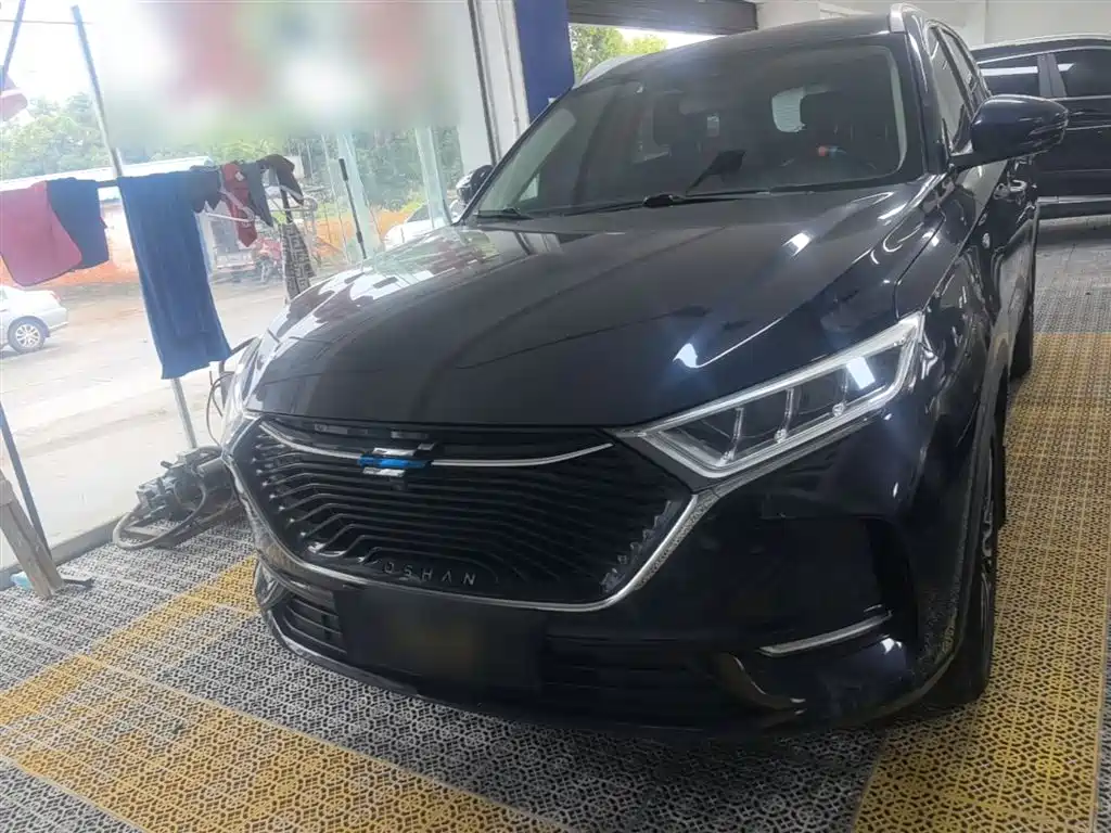 Changan Oshan X7 1.5 T Auto Premium