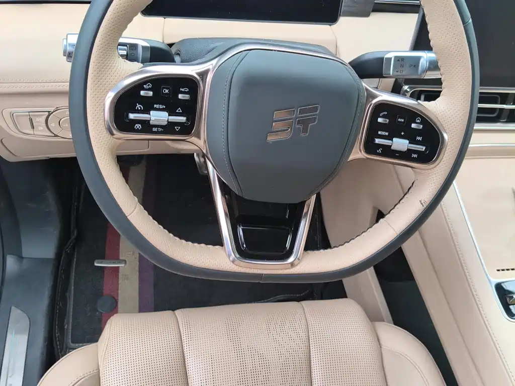 Jetour Shanhai L9 1.5 TD 2 DHT Flagship 6-seat