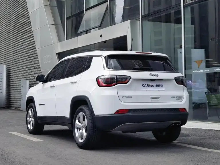 Jeep Compass 200 T Auto Home Enjoyment