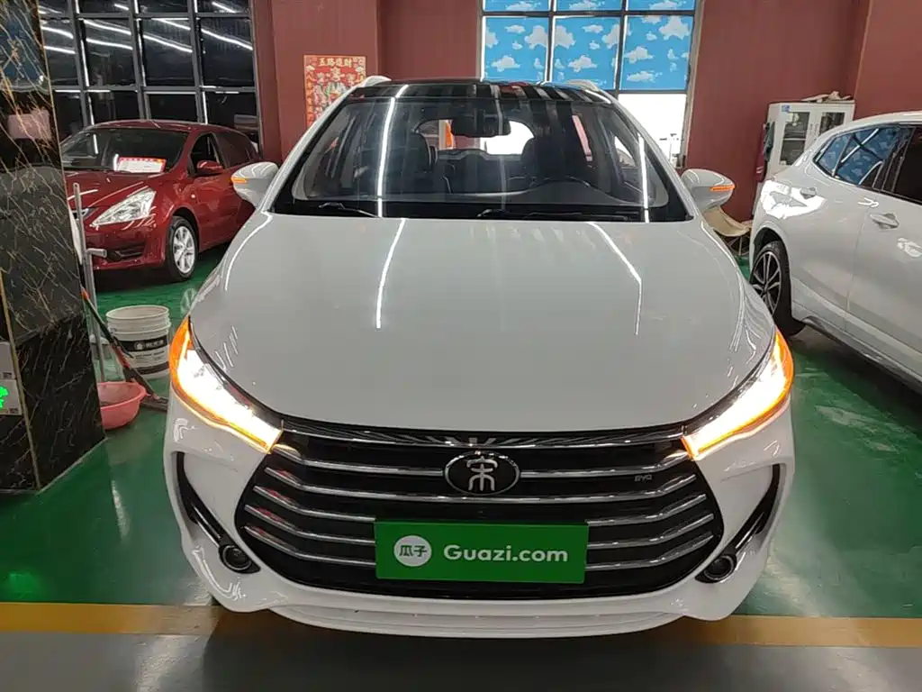 Song MAX 1.5 T Auto Connected Flagship 7-seat