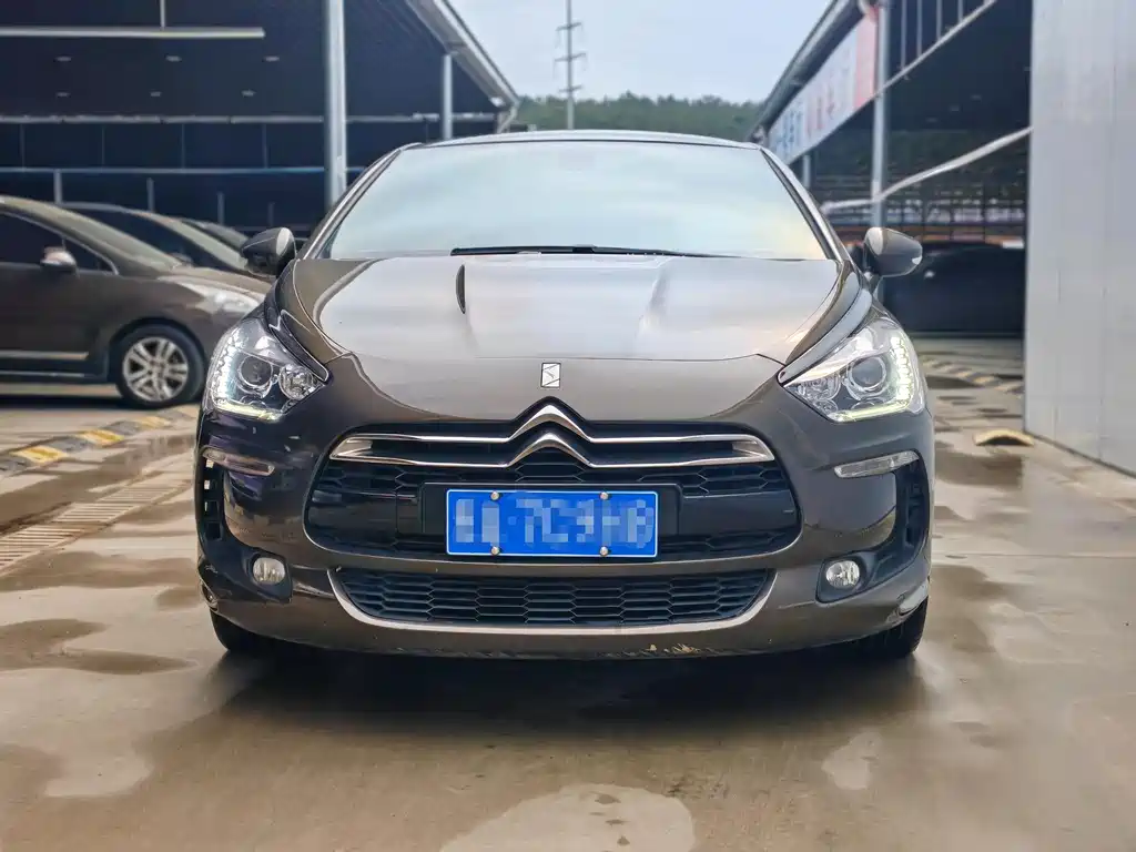 DS 5 DS 5 2013款 1.6 T 豪华版THP200