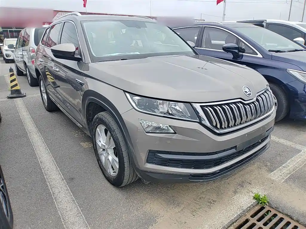 Kodiaq TSI330 5-seat 2 WD Luxury