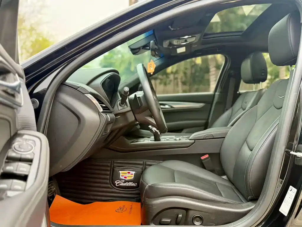 Cadillac CT5 Facelift 28 T Luxury