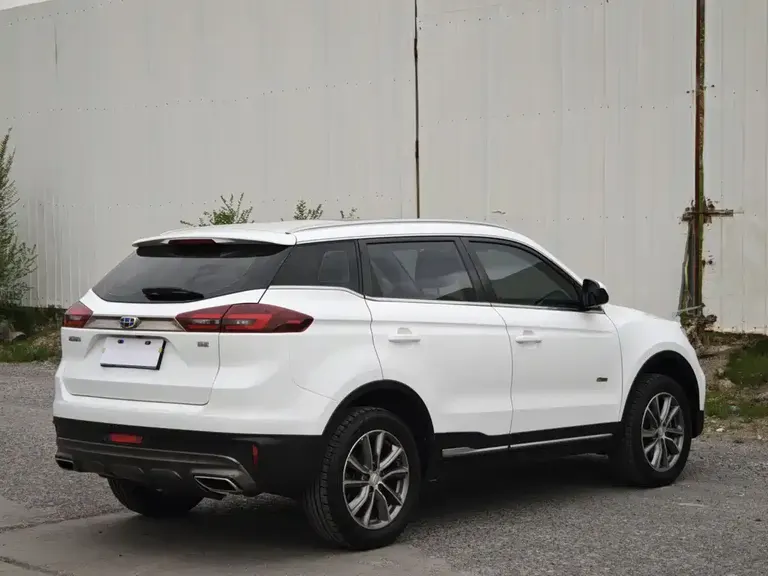 Geely Boyue 1.8 TD Auto 2 WD Connected 4 G Connected