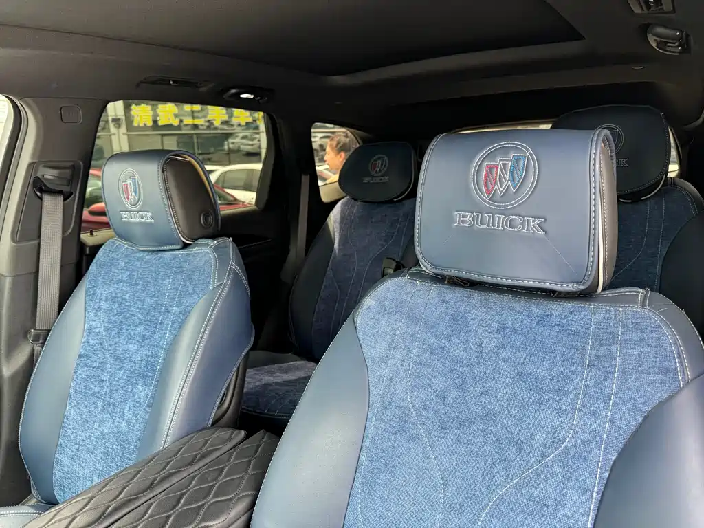 Enclave 652 T 4 WD Premium Flagship 6-seat
