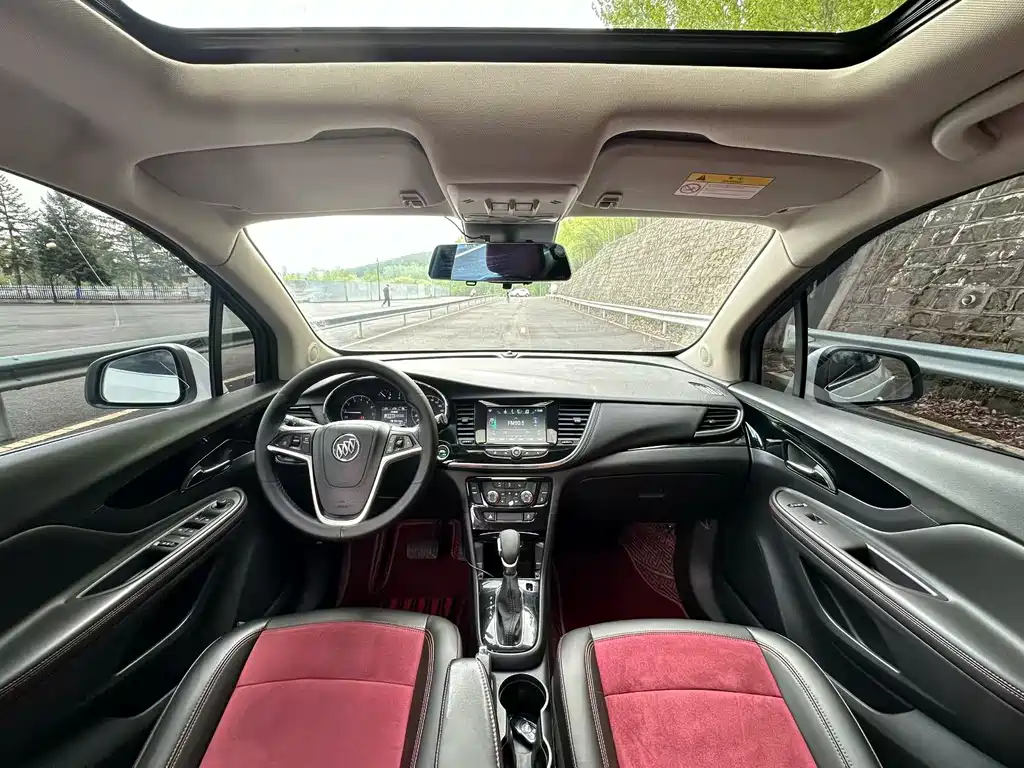 Encore 18 T Auto 2 WD Urban Elite