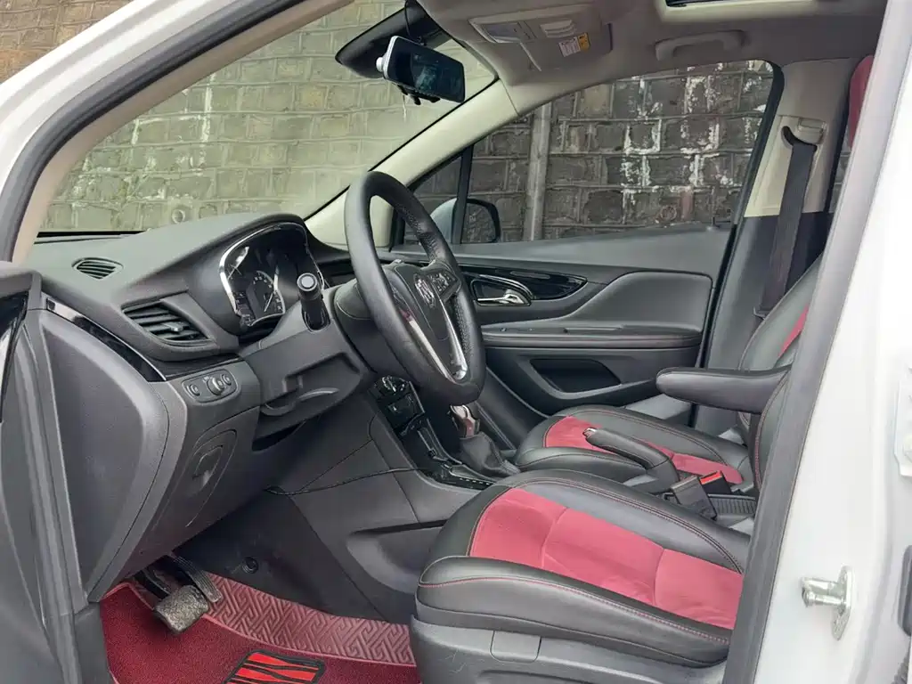 Encore 18 T Auto 2 WD Urban Elite