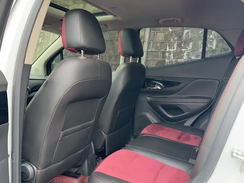 Encore 18 T Auto 2 WD Urban Elite