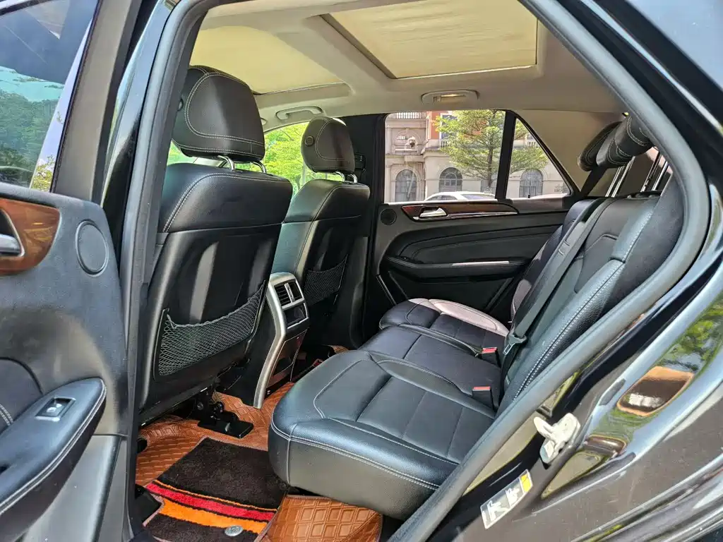 Mercedes-Benz M-Class ML 400 4 MATIC Dynamic