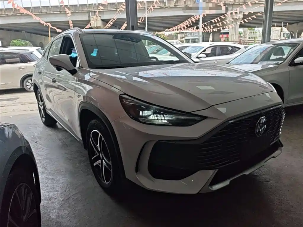 MG ONE β- Quality Enjoyment Life Series 1.5 T Full Satisfaction 1078