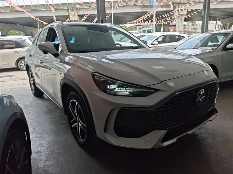 MG ONE β- Quality Enjoyment Life Series 1.5 T Full Satisfaction 1078