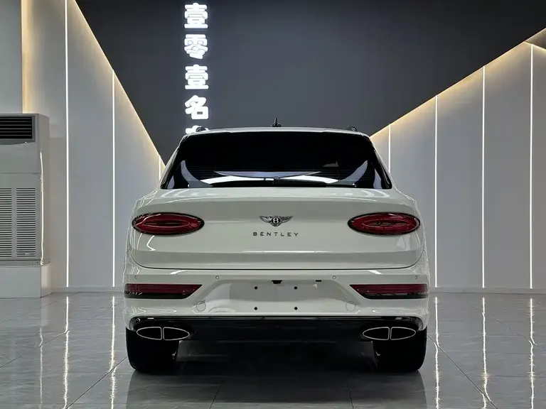 Bentley Bentayga 4.0 T V8