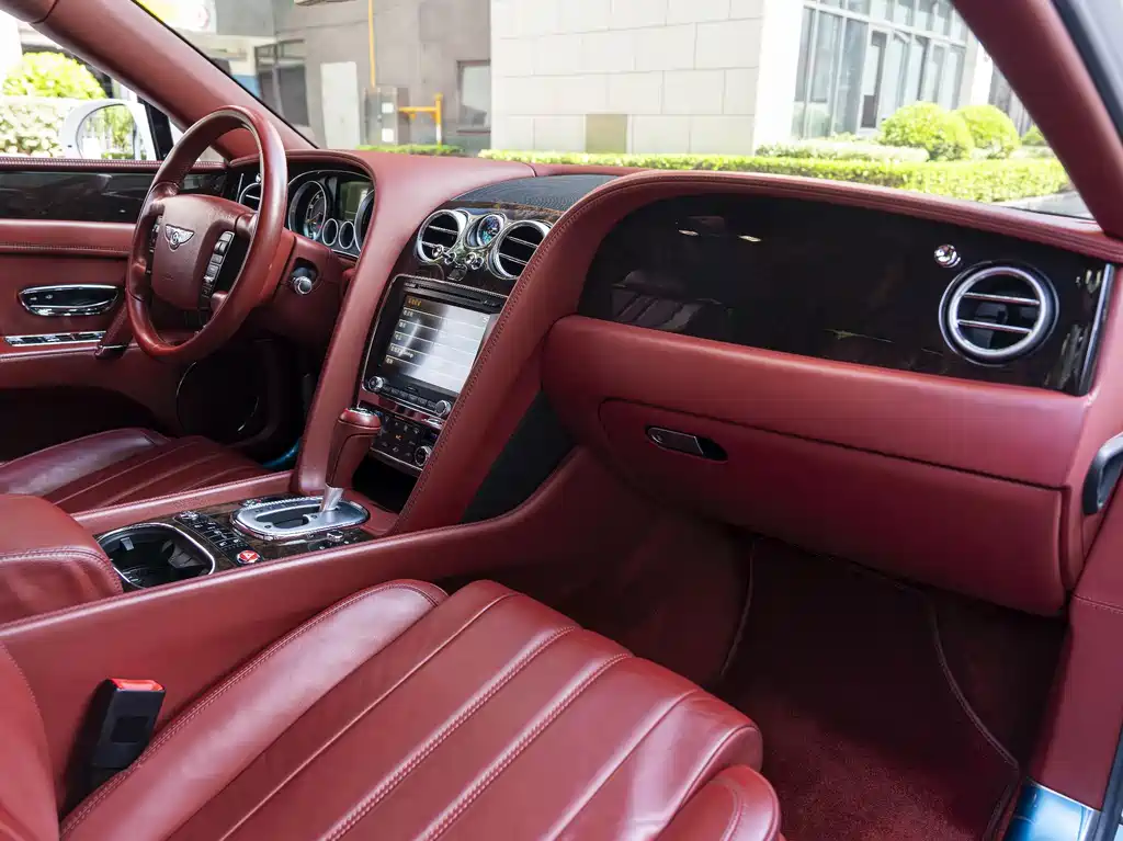 Flying Spur 4.0 T V8 Distinguished