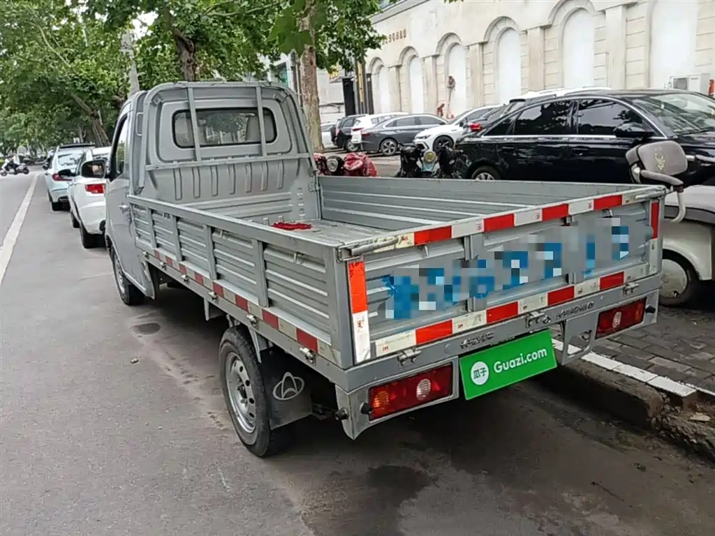 Changan Xingka 长安星卡 2021款 1.5 L标准型长轴版单排JL473 QH