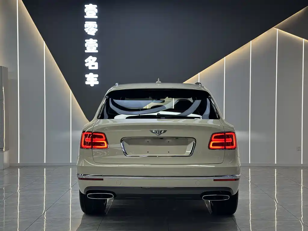 Bentayga 6.0 T Standard