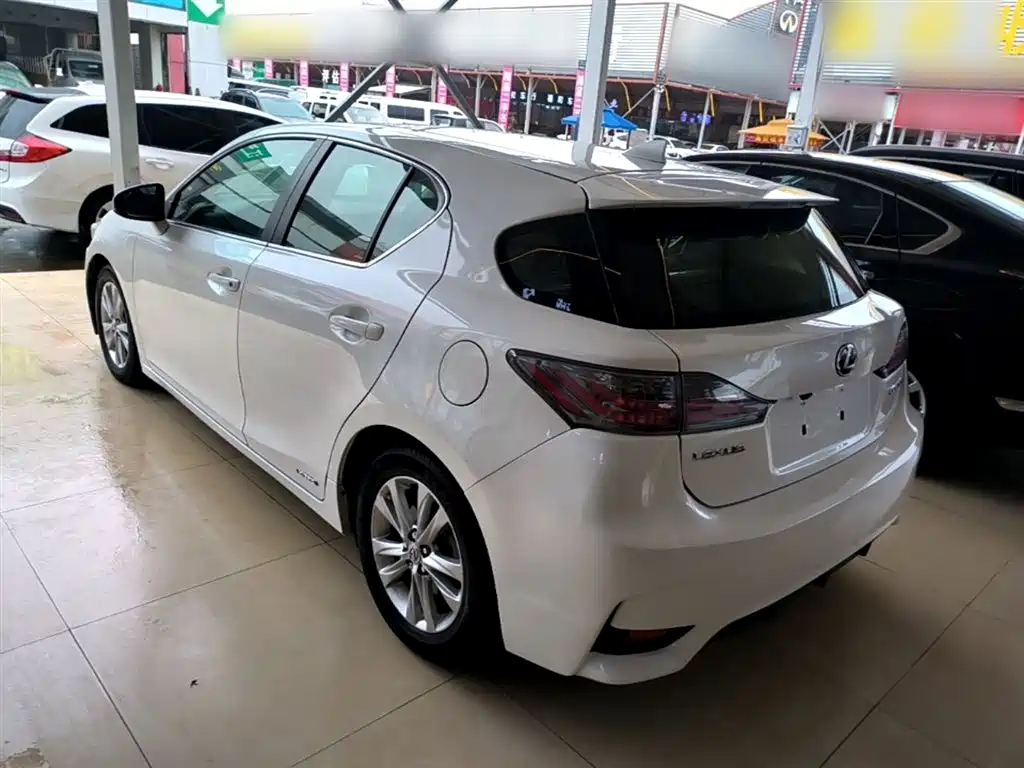 Lexus CT CT200 h Elite Mono