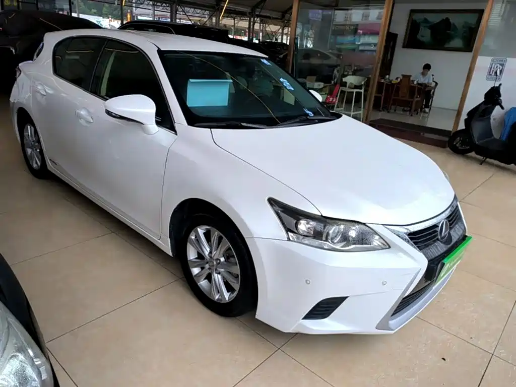 Lexus CT CT200 h Elite Mono