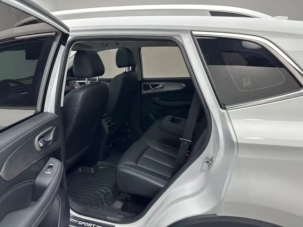 Roewe RX5 荣威RX5 2023款 PLUS 330 TGI 自动领潮智惠版