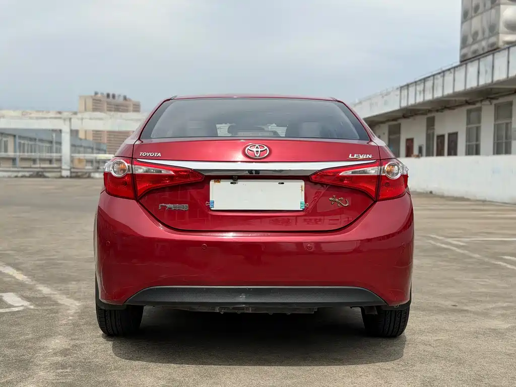 Levin 1.6 G CVT Elite
