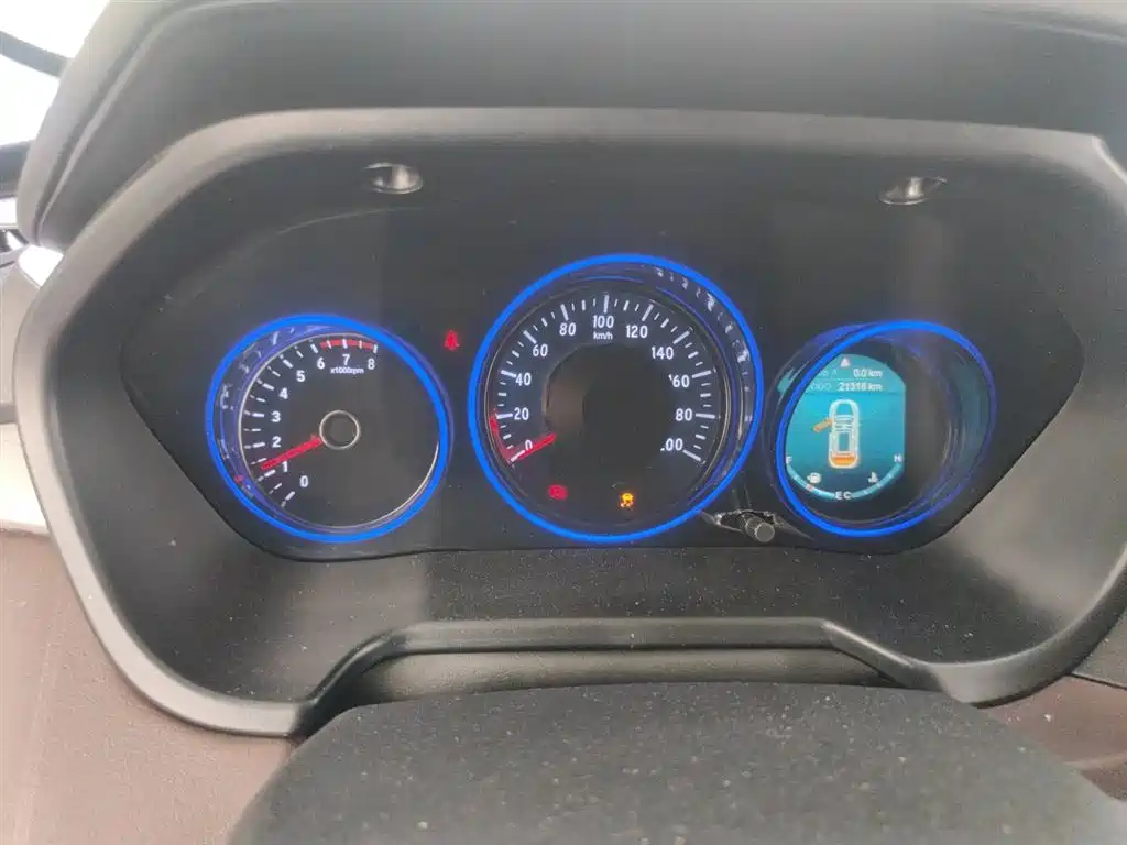 Bisu T3 比速T3 2017款 1.3 T 手动尊贵型
