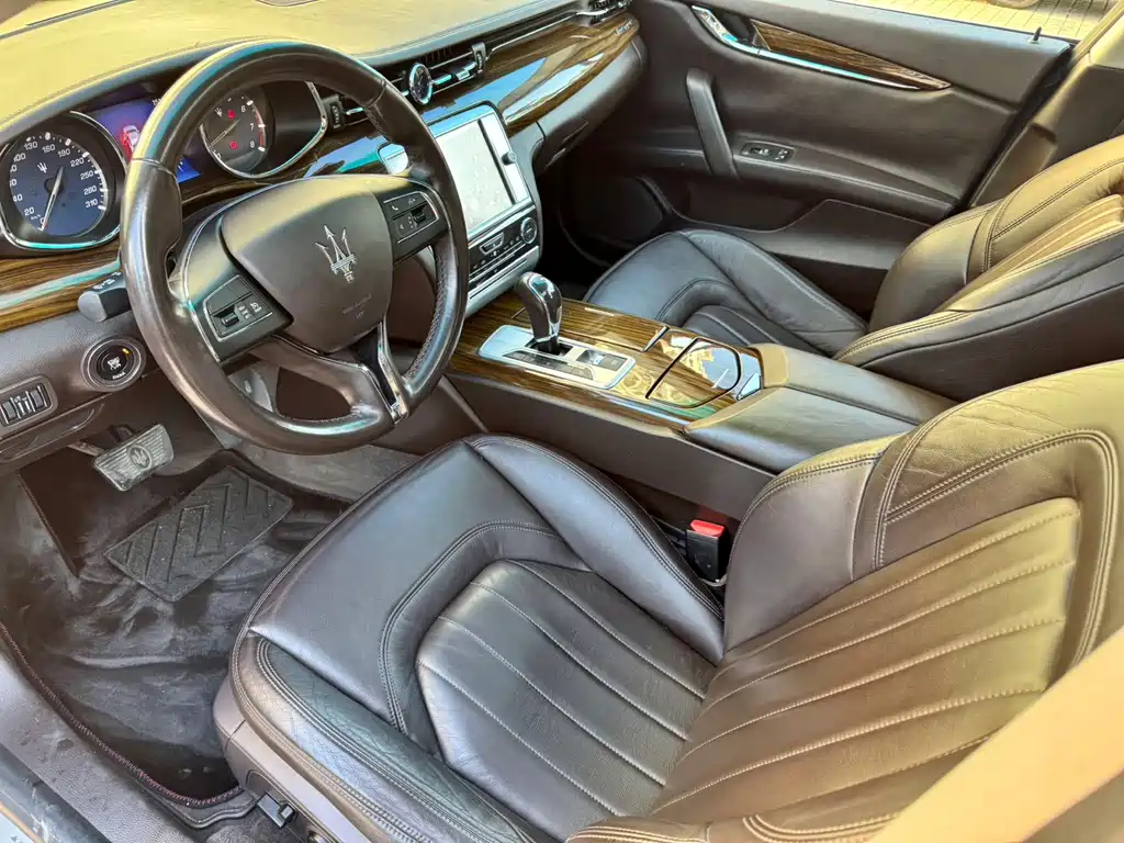 Quattroporte 3.0 T Standard