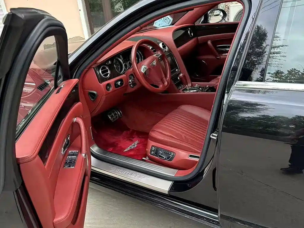 Flying Spur 4.0 T V8 Standard