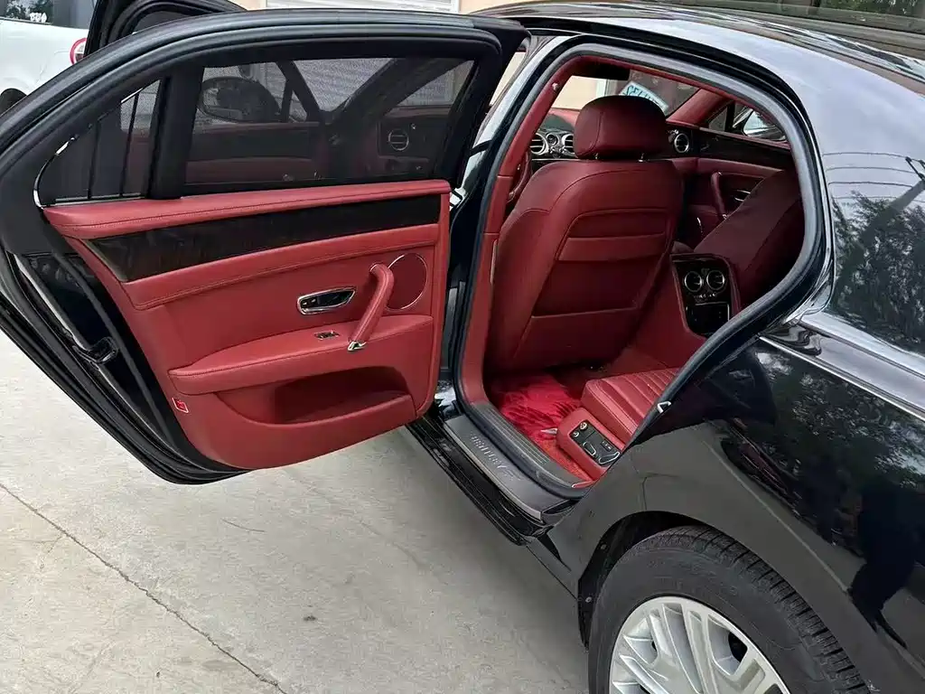 Flying Spur 4.0 T V8 Standard