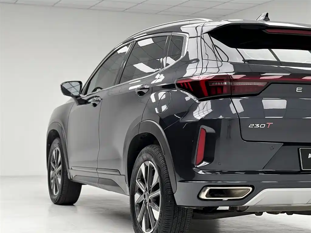 Exeed Zhuifeng Ride the Wave 1.5 T CVT Royal Wind