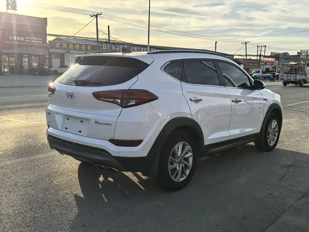 Tucson 1.6 T DCT 2 WD Intelligent
