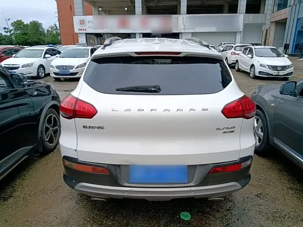 Leopaard CS10 猎豹CS10 2016款 2.0 T 手动定制型