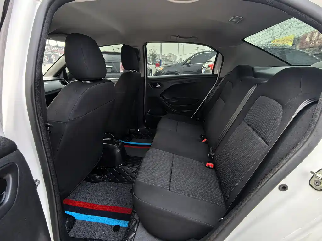Elysee 1.6 L Manual Fashion