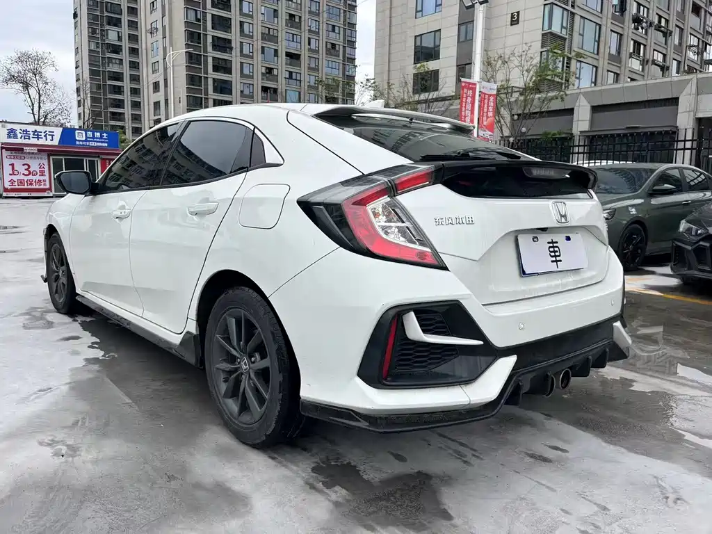 Civic HATCHBACK 220 TURBO CVT New Sharp Control