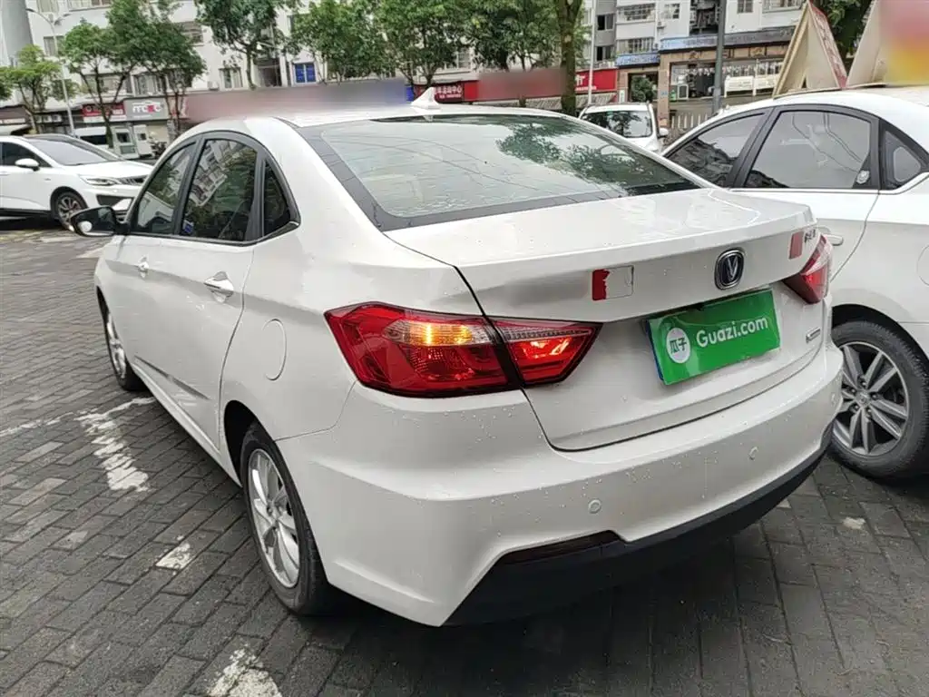 Yuexiang V7 悦翔V7 2015款 1.6 L 自动乐享型 国V